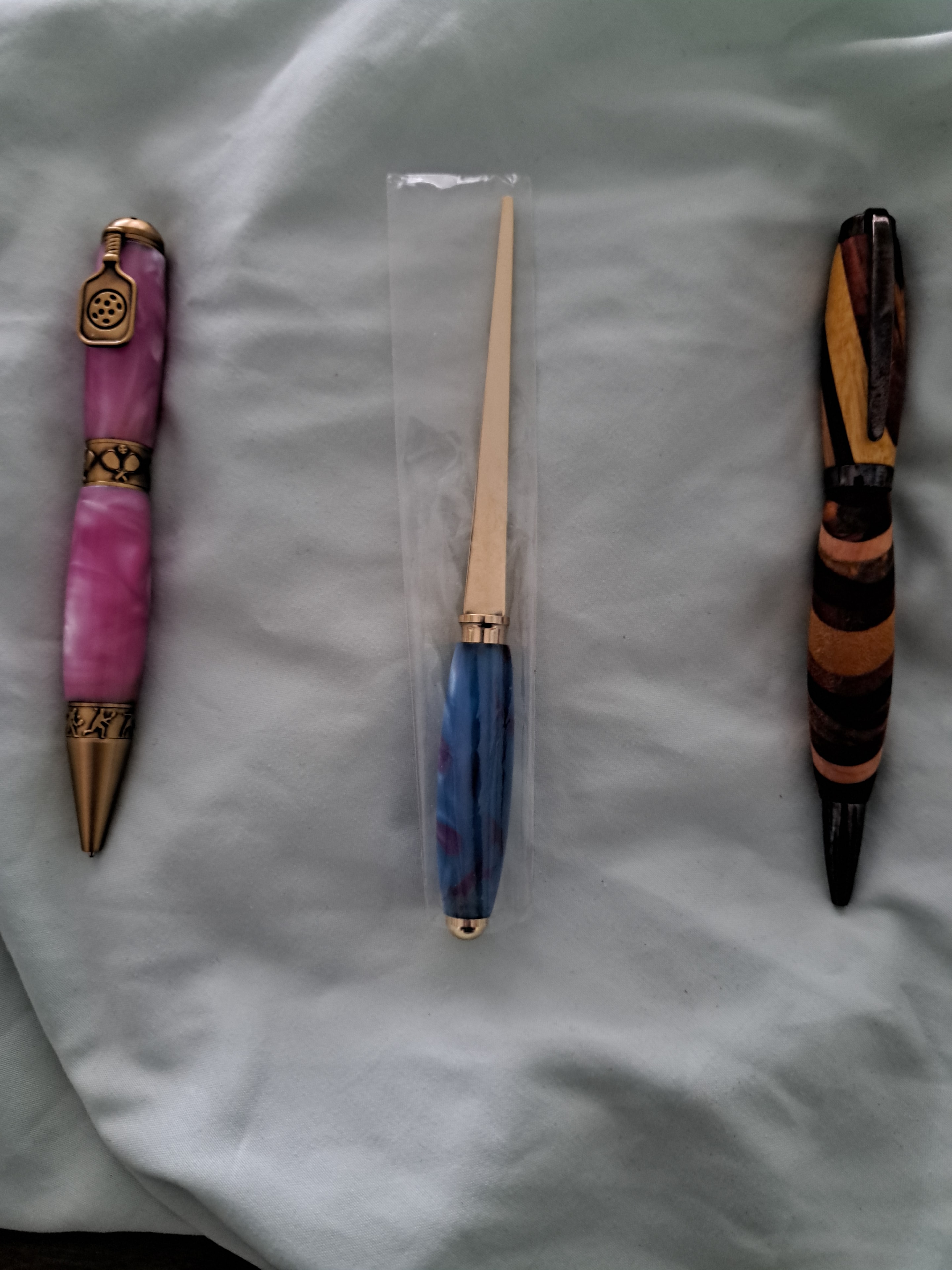 Custom handmade pen by Li'l Walt's Creations